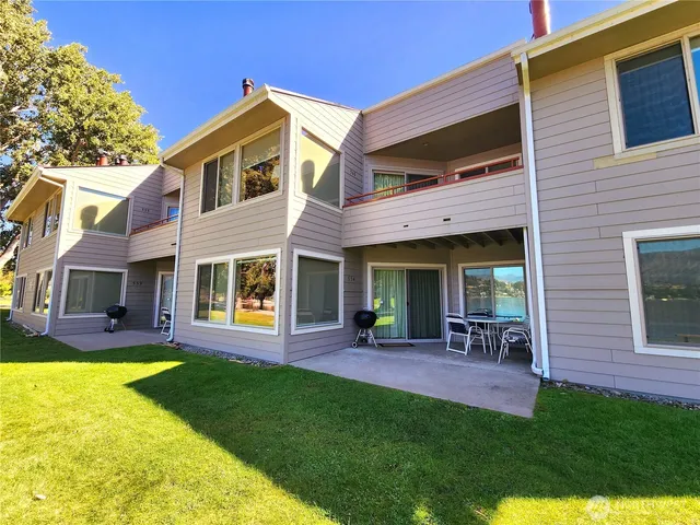 a view of a house with a swimming pool