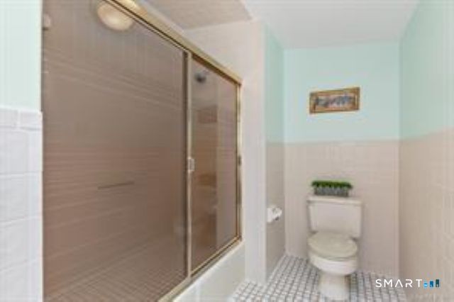 29 Pease Road Woodbridge, CT 06525 - Photo 14 of 19