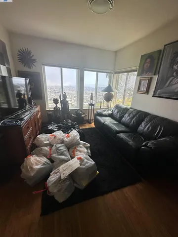 $770,000 | 440 Pointe Pacific Drive, Unit 3, Daly City, CA 94014