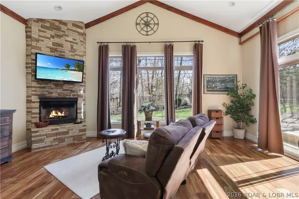 $562,000 | 505 Osage River Bridge, Lake Ozark, MO 65049