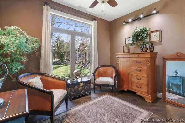 $562,000 | 505 Osage River Bridge, Lake Ozark, MO 65049