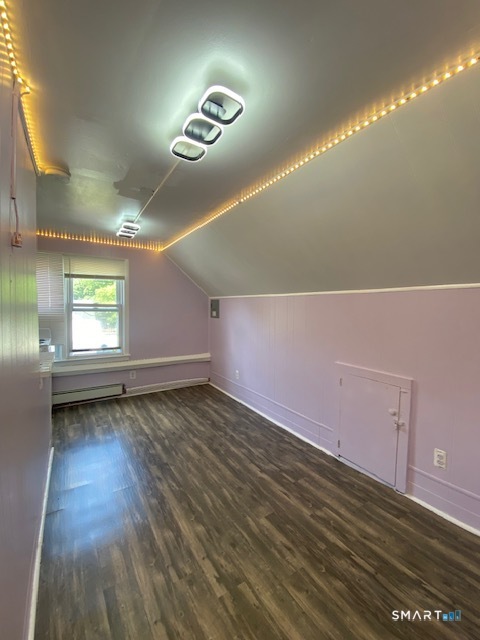 27 Benham Street, Unit 2 Waterbury, CT 06708 - Photo 3 of 9 Gallery Image 3