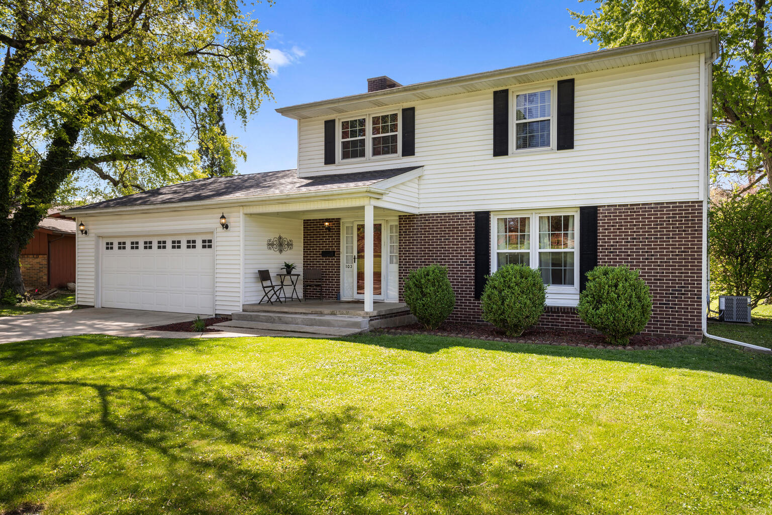 103 Lone Beech Road Monticello, IL 61856 - Photo 2 of 37 Gallery Image 2