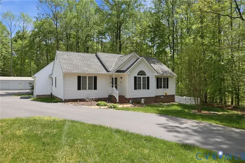 $585,000 | 10068 Holly Road, Mechanicsville, VA 23116