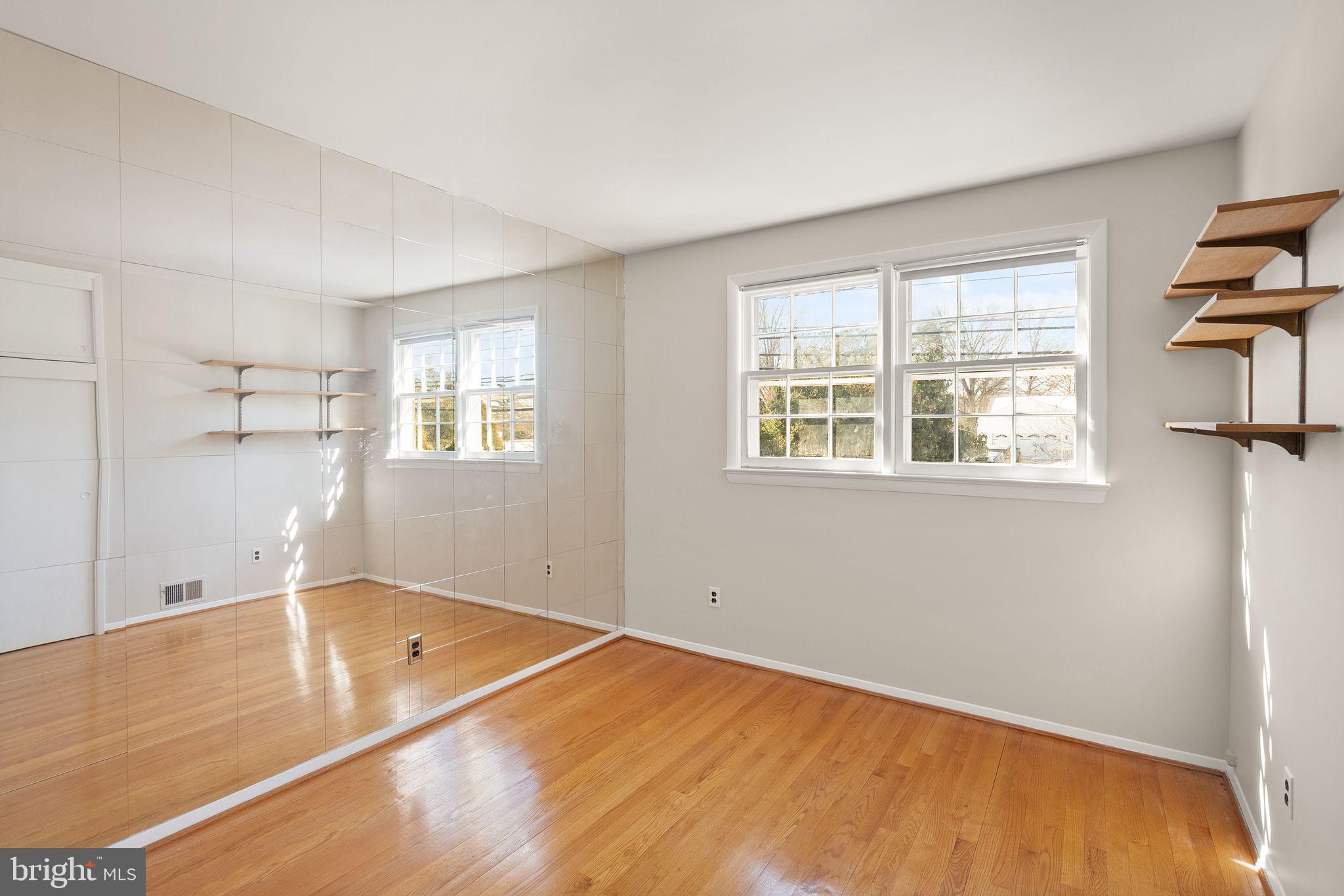 14724 Braddock Road Centreville, VA 20120 - Photo 26 of 44