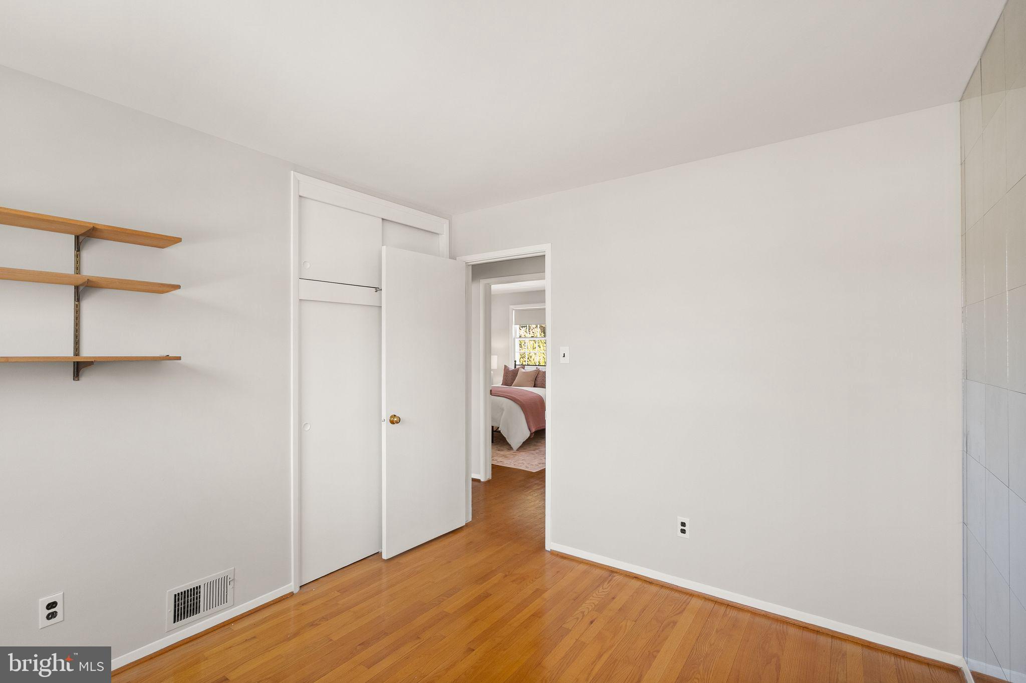 14724 Braddock Road Centreville, VA 20120 - Photo 31 of 57 Gallery Image 31