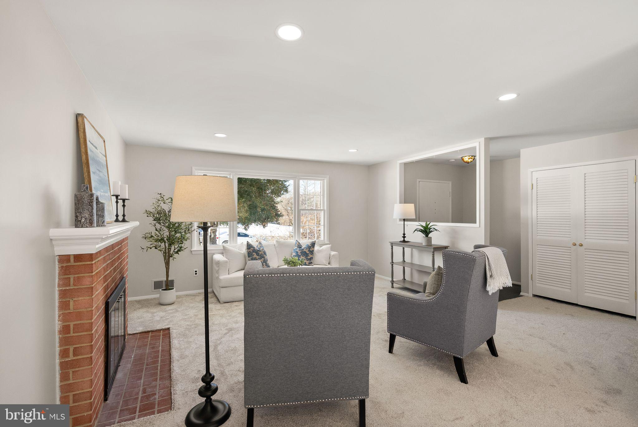 14724 Braddock Road Centreville, VA 20120 - Photo 8 of 44