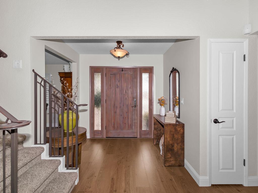 1749 Carignane Way Escalon, CA 95320 - Photo 7 of 71