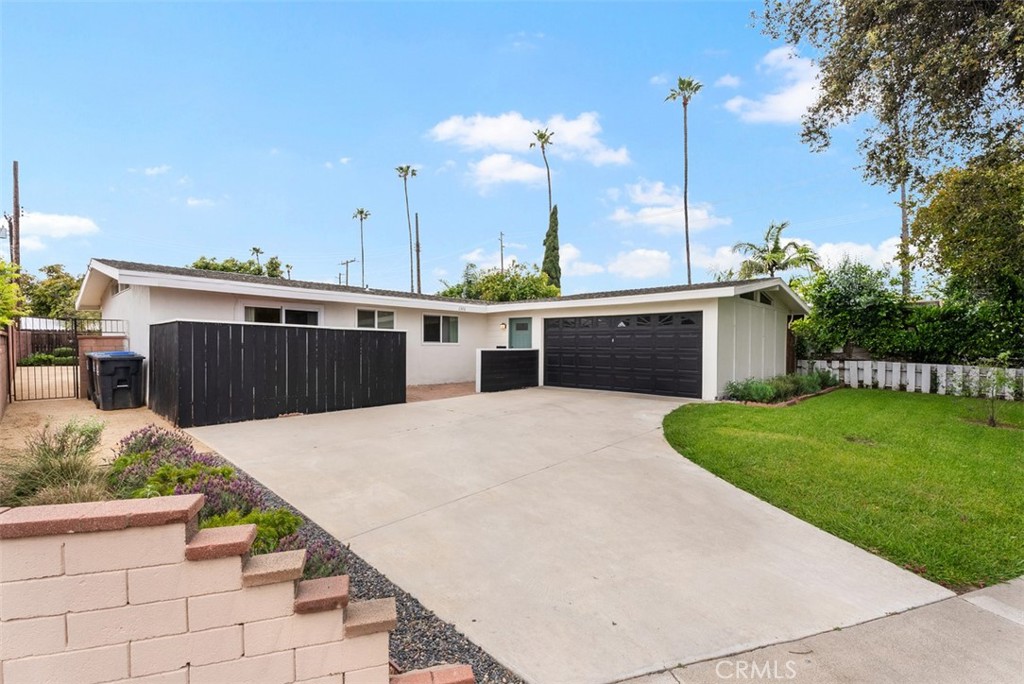 2306 South Lowell St