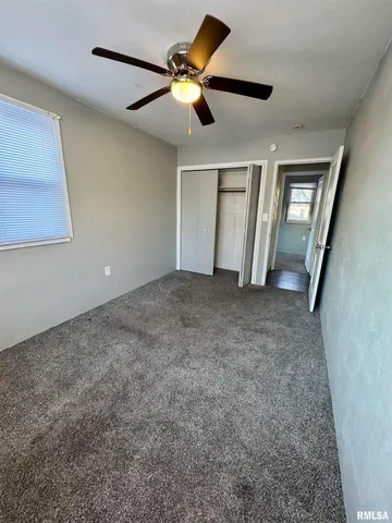 $1,100 | 902 39th St Court, Moline, IL 61265