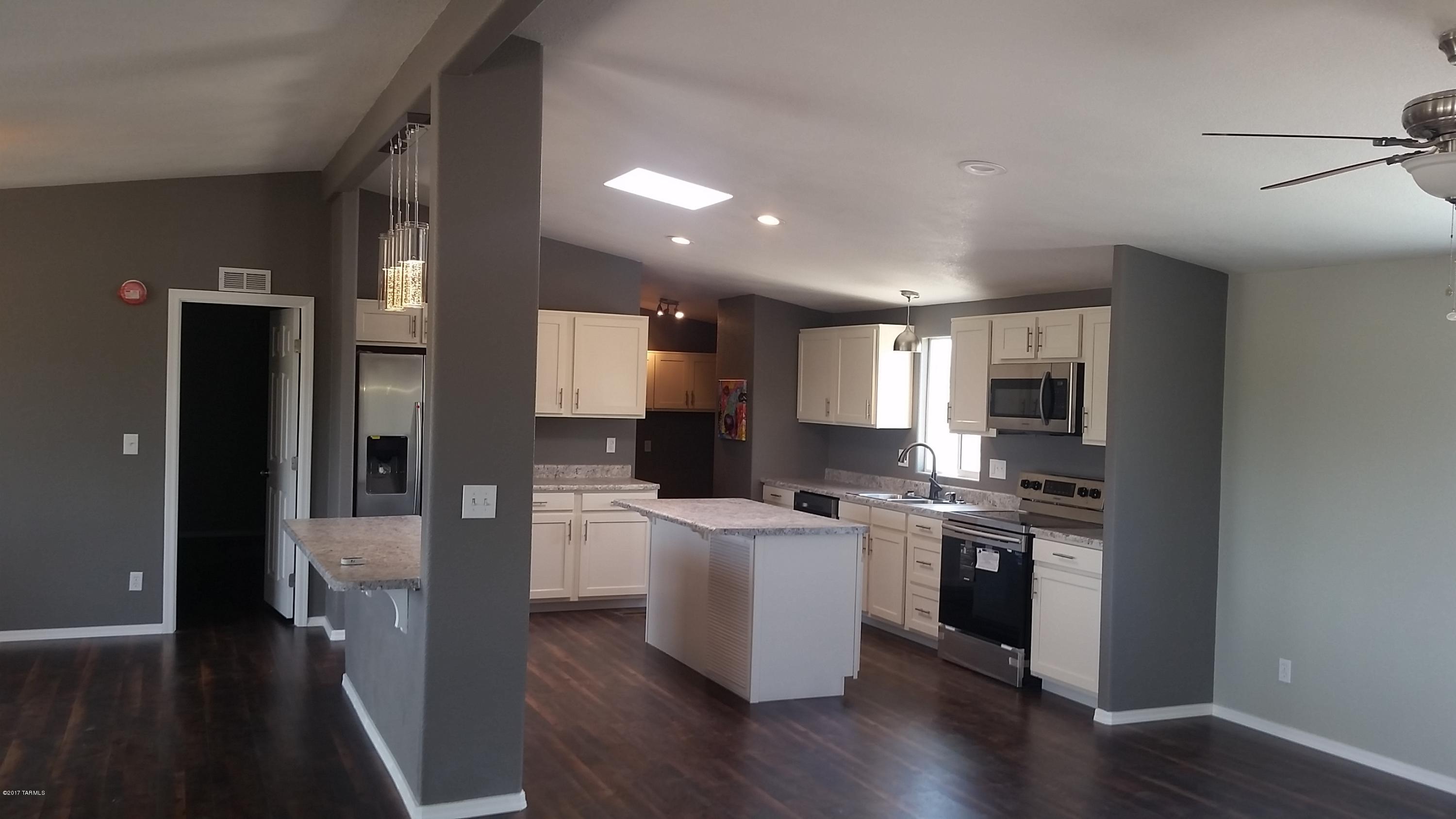 11725 West Dally Road Tucson, AZ 85743 - Photo 8 of 15 Gallery Image 8