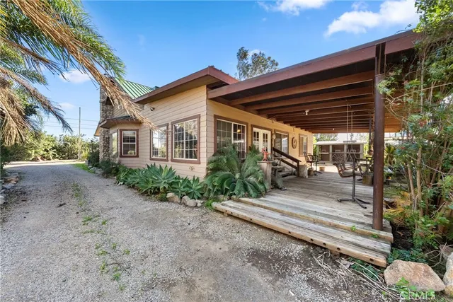 $1,100,000 | 6091 Appaloosa Avenue, Jurupa Valley, CA 92509