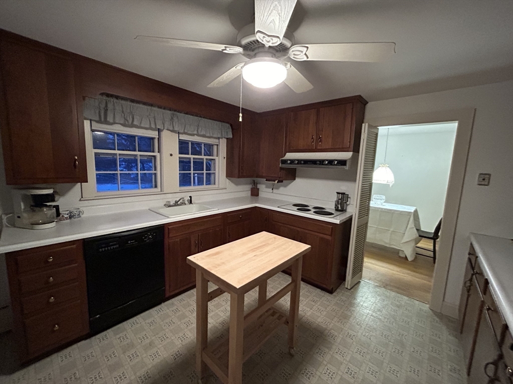40 Woodchuck Hill Road Harvard, MA 01451 - Photo 6 of 19 Gallery Image 6