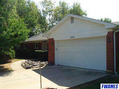 2215 Dunkelberg Road Fort Wayne, IN 46819 - Photo 2 of 19