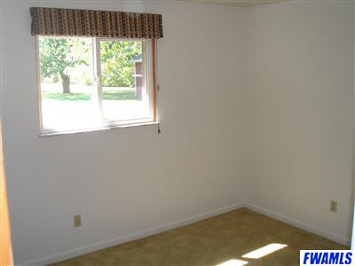 2215 Dunkelberg Road Fort Wayne, IN 46819 - Photo 12 of 19