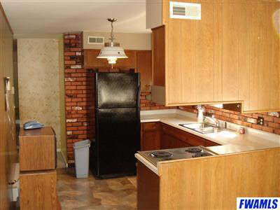 2215 Dunkelberg Road Fort Wayne, IN 46819 - Photo 9 of 19