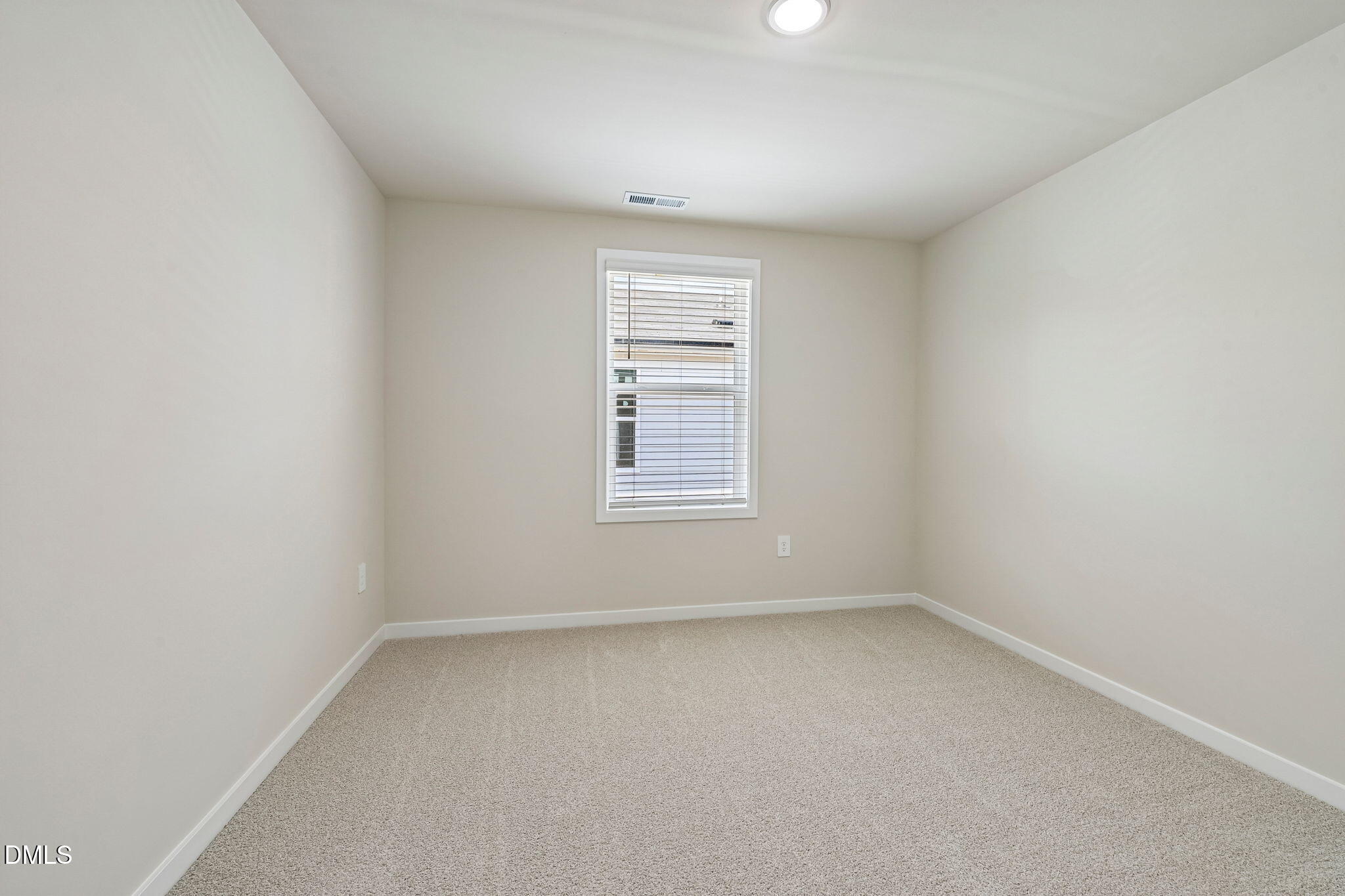 1502 Hatteras Road Durham, NC 27703 - Photo 28 of 44 28-web-or-mls-Raleigh - Avalon Place - 1
