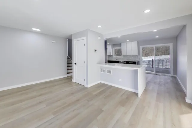 $429,500 | 2N660 Valewood Road, West Chicago, IL 60185