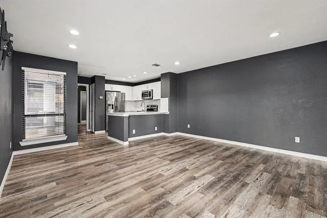 $130,000 | 1700 Baird Farm Circle, Unit 1102, Arlington, TX 76006