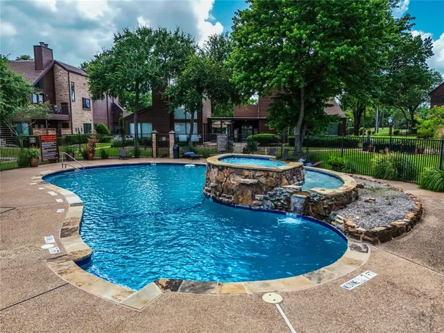 $130,000 | 1700 Baird Farm Circle, Unit 1102, Arlington, TX 76006