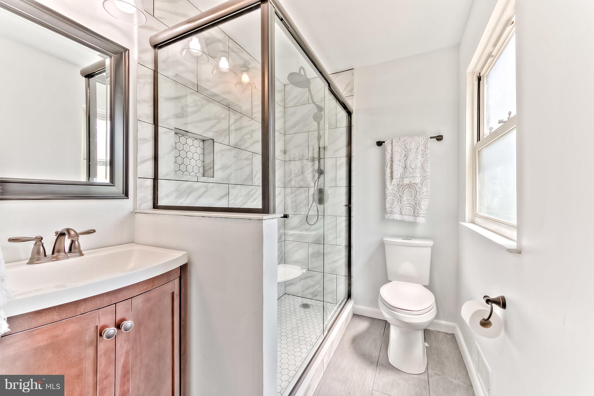 10114 Charington Road Cockeysville, MD 21030 - Photo 22 of 30 Bath