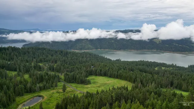 $324,900 | Tbd Galloway Drive, Lenore, ID 83541