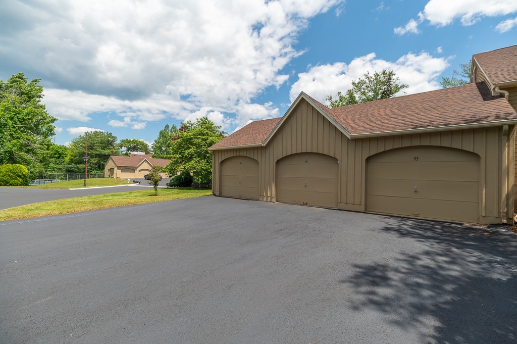 95 Village Post Road, Unit 95 Danvers, MA 01923 - Photo 27 of 34