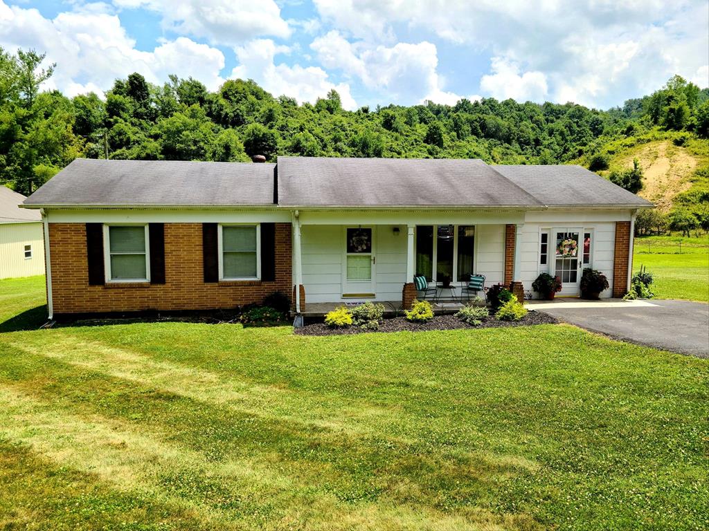 4874 Witten Valley Road Tazewell, VA 24651 - Photo 1 of 1 Gallery Image 1