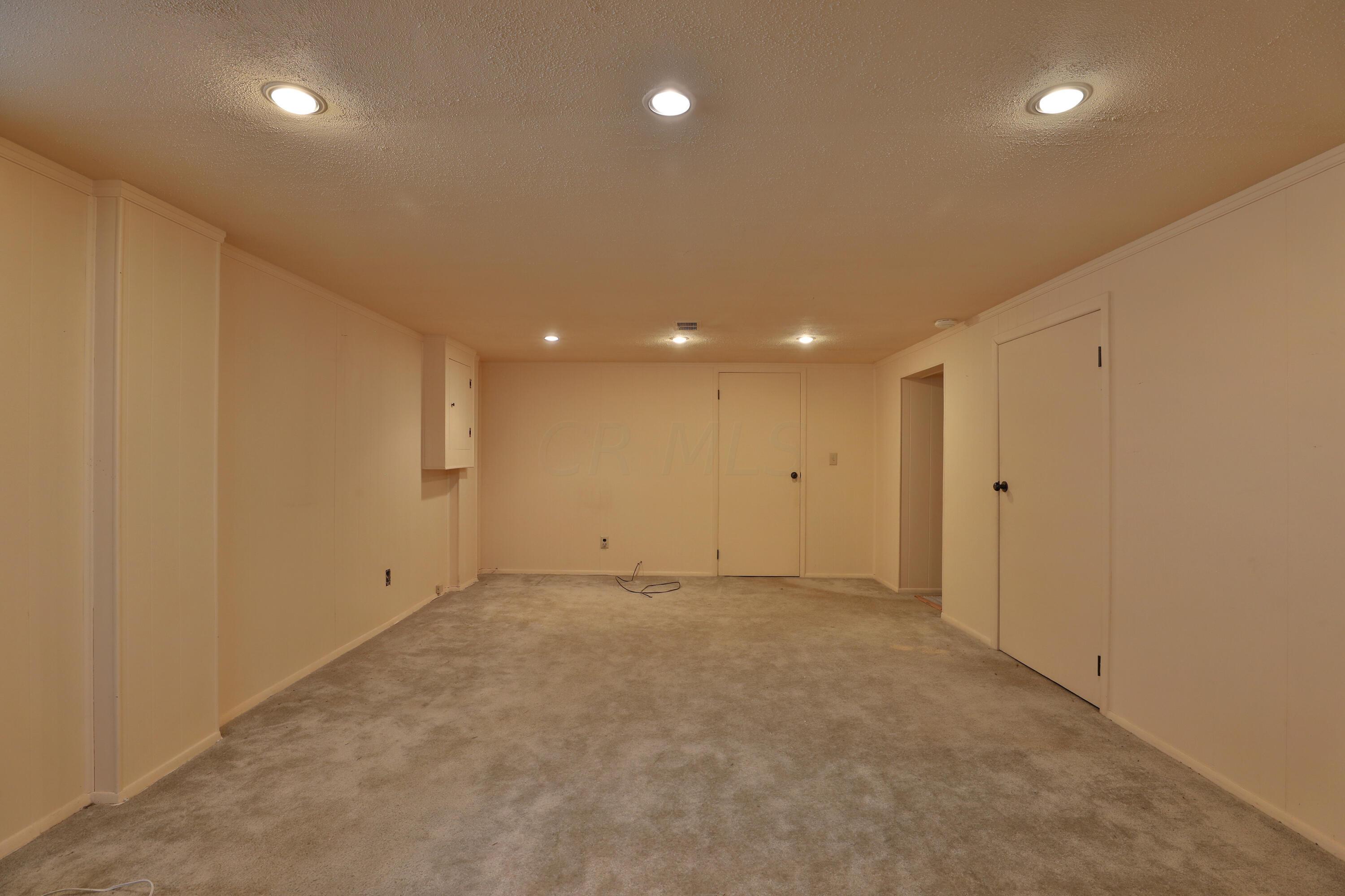 127 Cullman Road Columbus, OH 43207 - Photo 22 of 28 127-Cullman-23