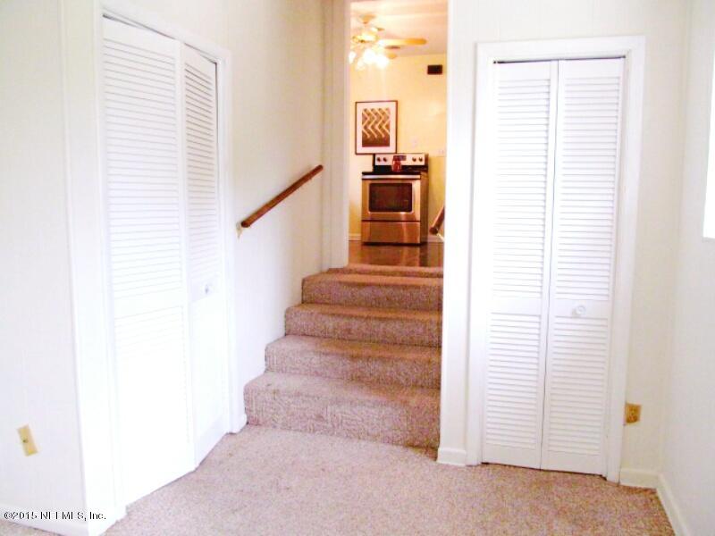 4329 Birmingham Road Jacksonville, FL 32207 - Photo 8 of 19 Bedroom entry