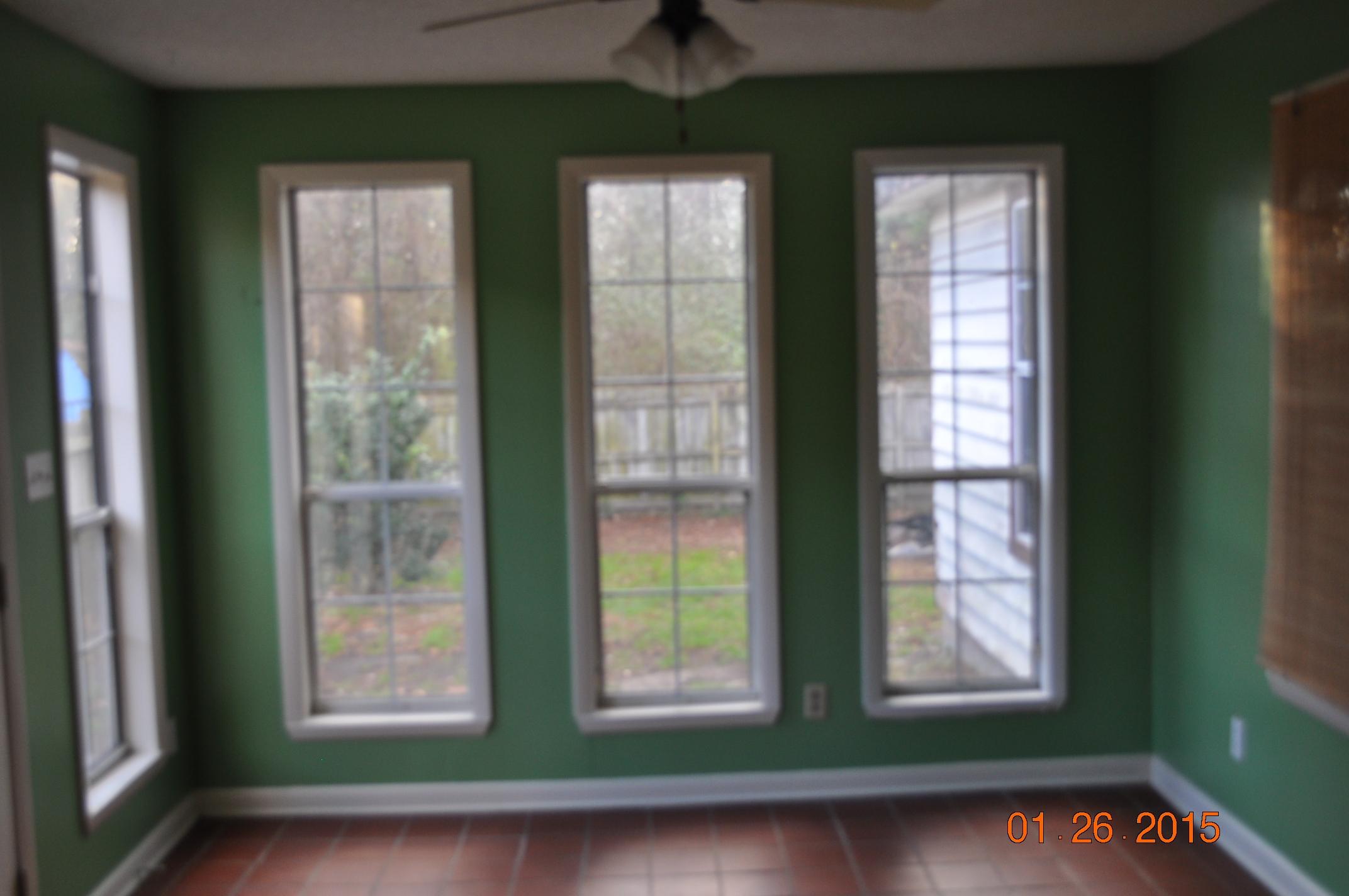 517 Temple Road Ladson, SC 29456 - Photo 3 of 10 Dining Room