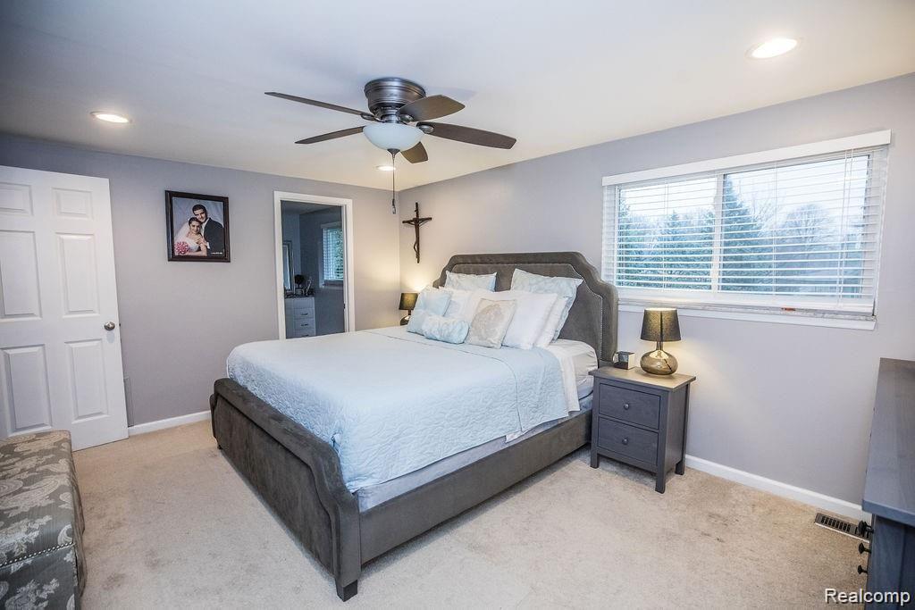 4838 Hubbard Troy, MI 48085 - Photo 25 of 46 7E8A1313.jpg