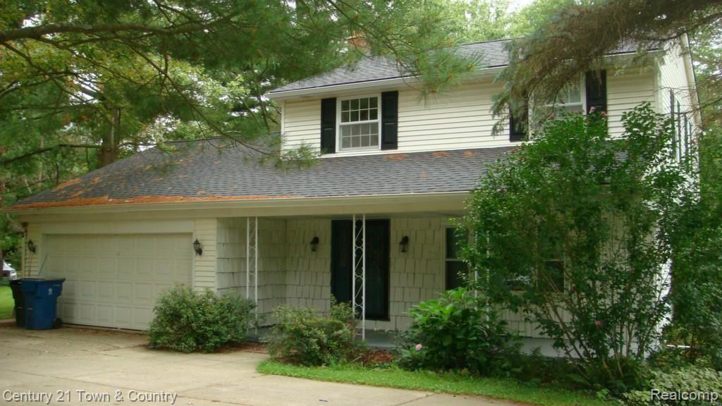 60655 Eyster Road Rochester, MI 48306 - Photo 2 of 32 DSC03612.jpg