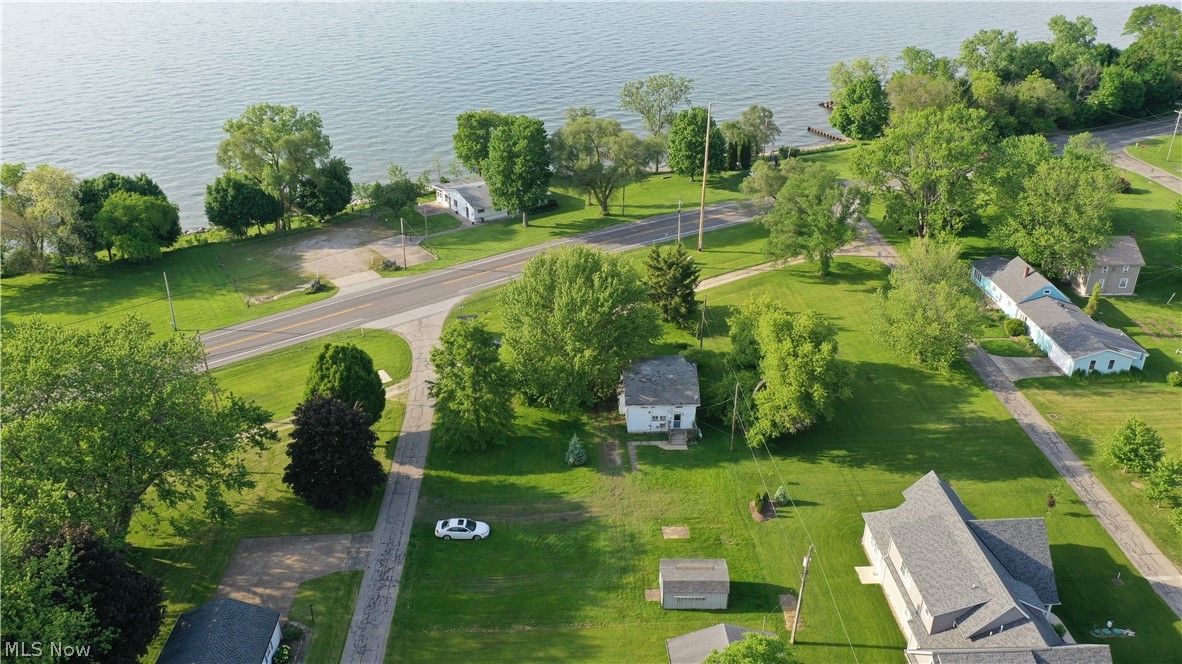 205 Navy Road Vermilion, OH 44089 - Photo 32 of 48 Gallery Image 32