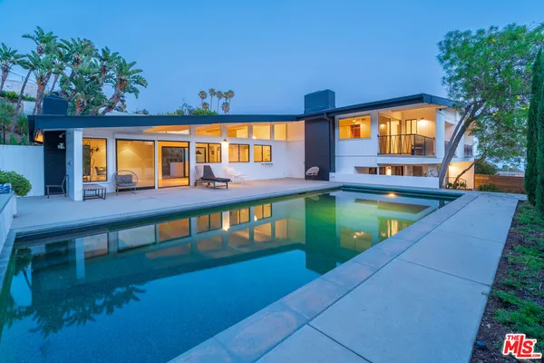 $4,950,000 | 1071 Tellem Drive, Pacific Palisades, CA 90272