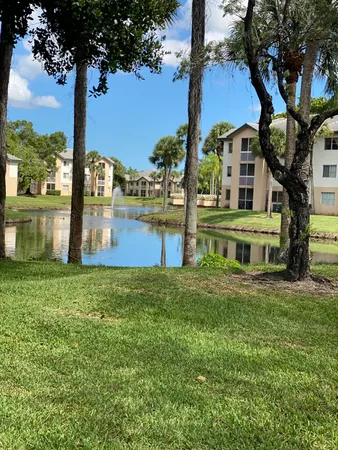 $1,650 | 9899 Westview Drive, Unit 527, Coral Springs, FL 33076