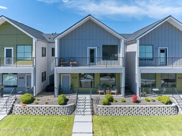 $690,000 | 993 East RR Avenue, Post Falls, ID 83854