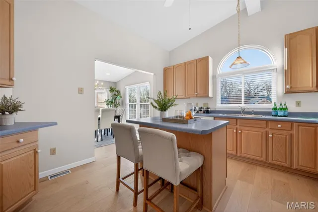 $439,900 | 618 Kerryton Pl Circle, Ellisville, MO 63021