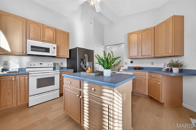 $439,900 | 618 Kerryton Pl Circle, Ellisville, MO 63021