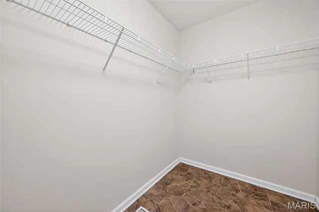 $439,900 | 618 Kerryton Pl Circle, Ellisville, MO 63021