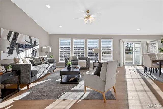 $439,900 | 618 Kerryton Pl Circle, Ellisville, MO 63021