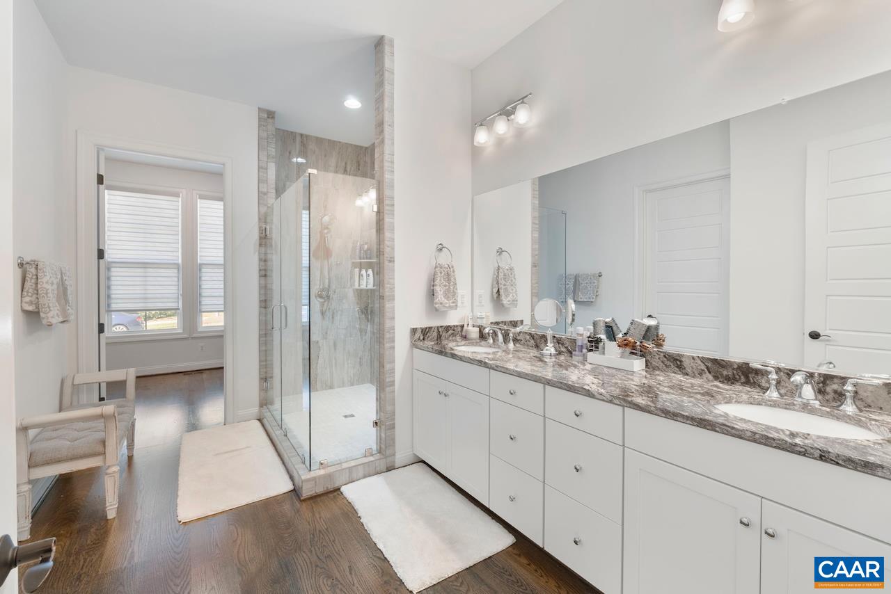 1160 Colbert Street Charlottesville, VA 22901 - Photo 12 of 36