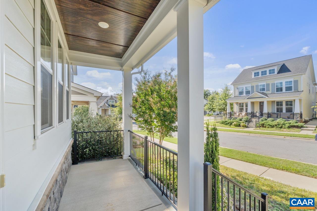 1160 Colbert Street Charlottesville, VA 22901 - Photo 4 of 36