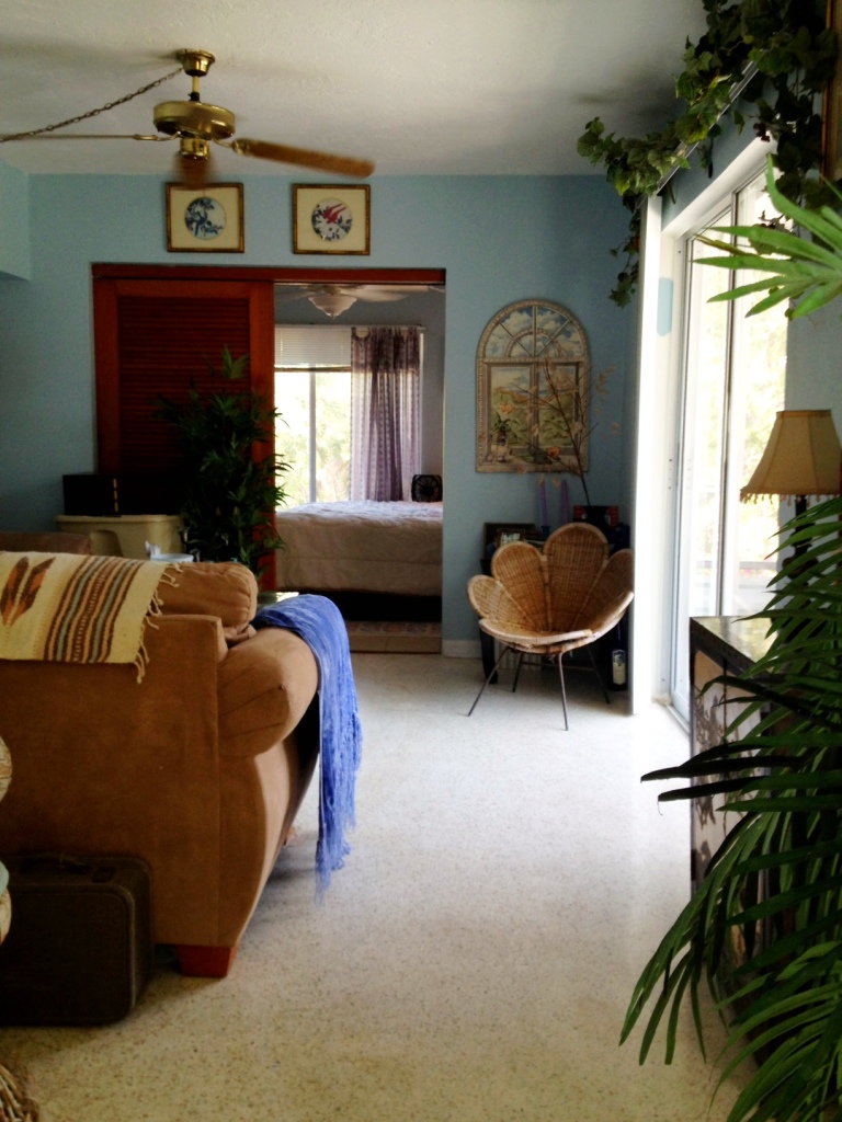 222 Coral Road Islamorada, FL 33036 - Photo 6 of 6 living room