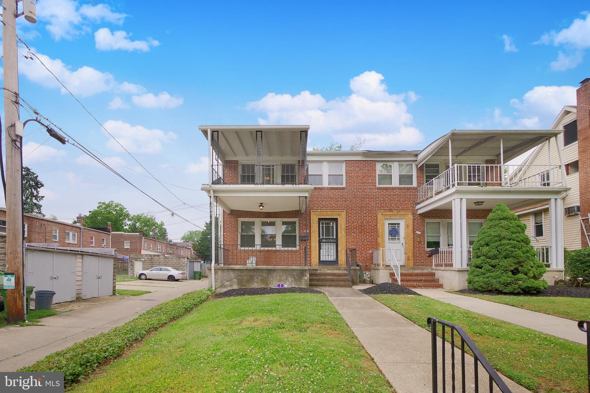 246 Mallow Hill Road Baltimore, MD 21229 - Photo 2 of 30