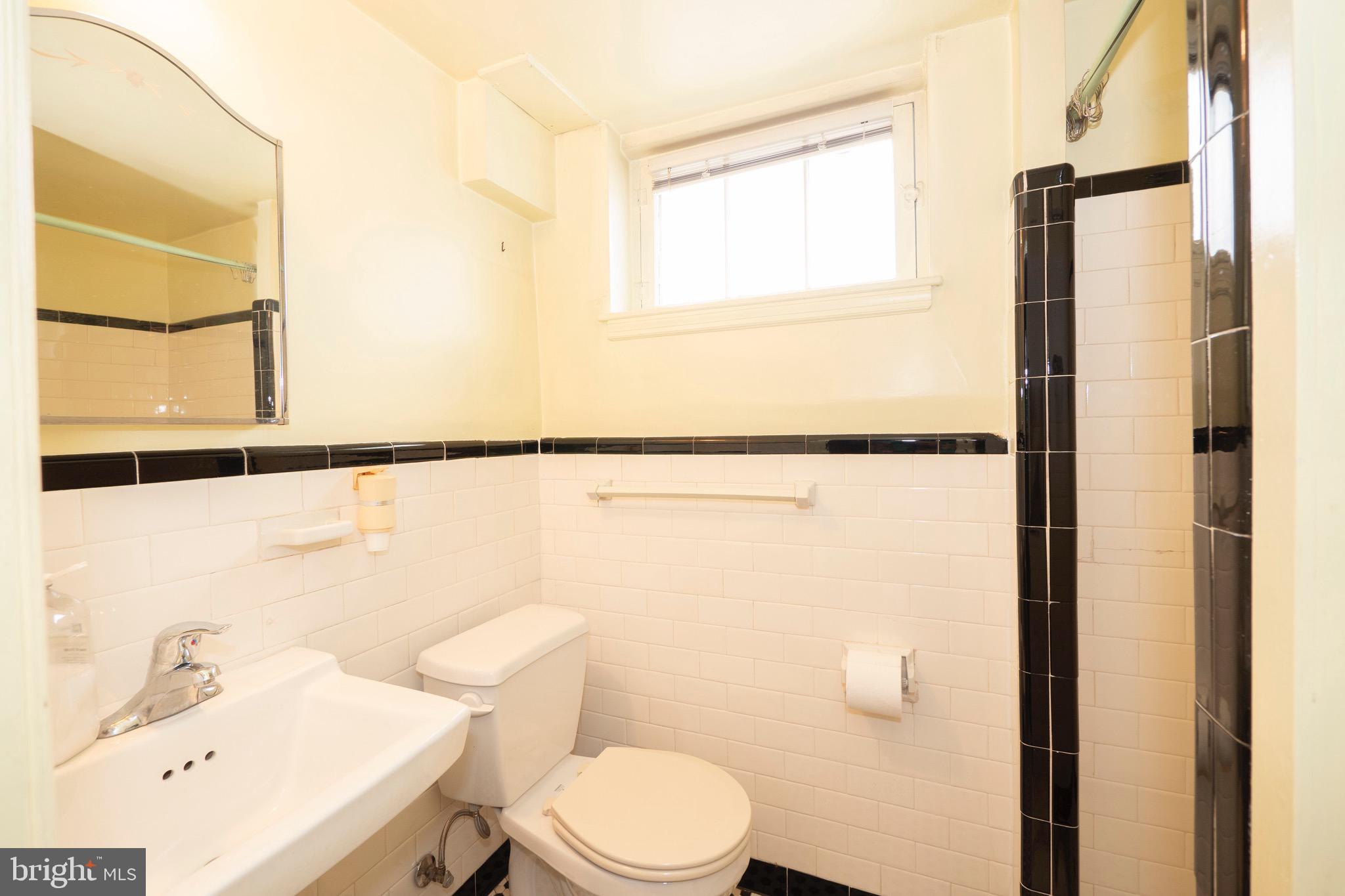 246 Mallow Hill Road Baltimore, MD 21229 - Photo 21 of 30