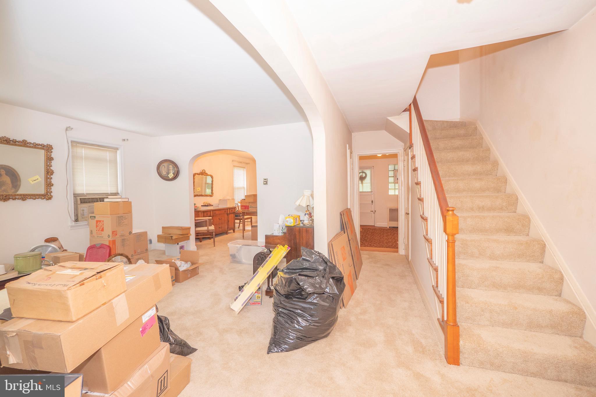 246 Mallow Hill Road Baltimore, MD 21229 - Photo 4 of 30