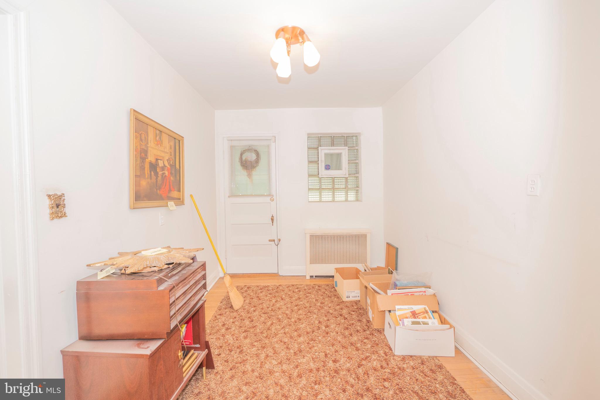 246 Mallow Hill Road Baltimore, MD 21229 - Photo 9 of 30
