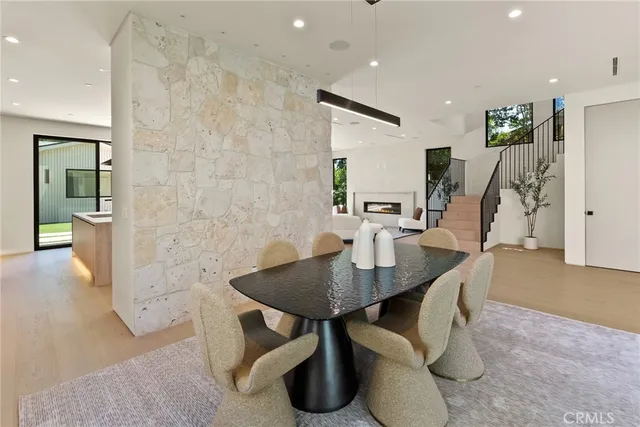 $3,437,000 | 14738 Otsego Street, Sherman Oaks, CA 91403
