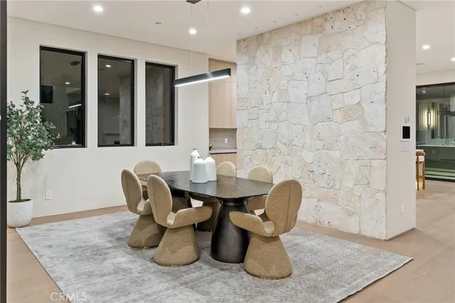 $3,437,000 | 14738 Otsego Street, Sherman Oaks, CA 91403